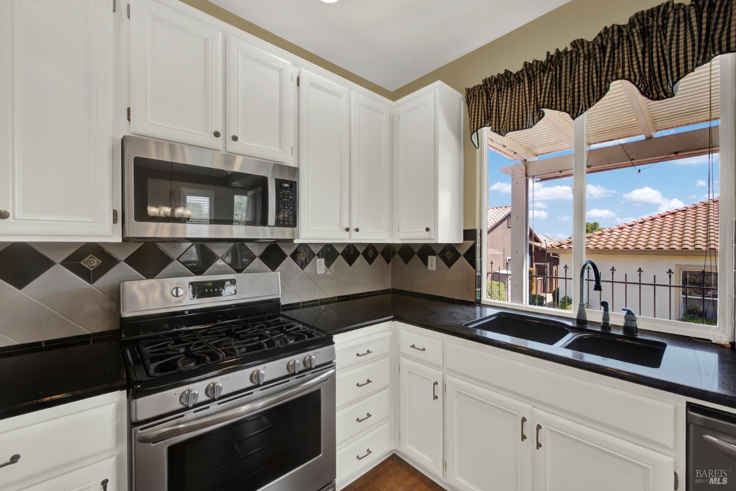 390 Edgewood Drive Rio Vista, CA 94571 - Photo 44 of 99