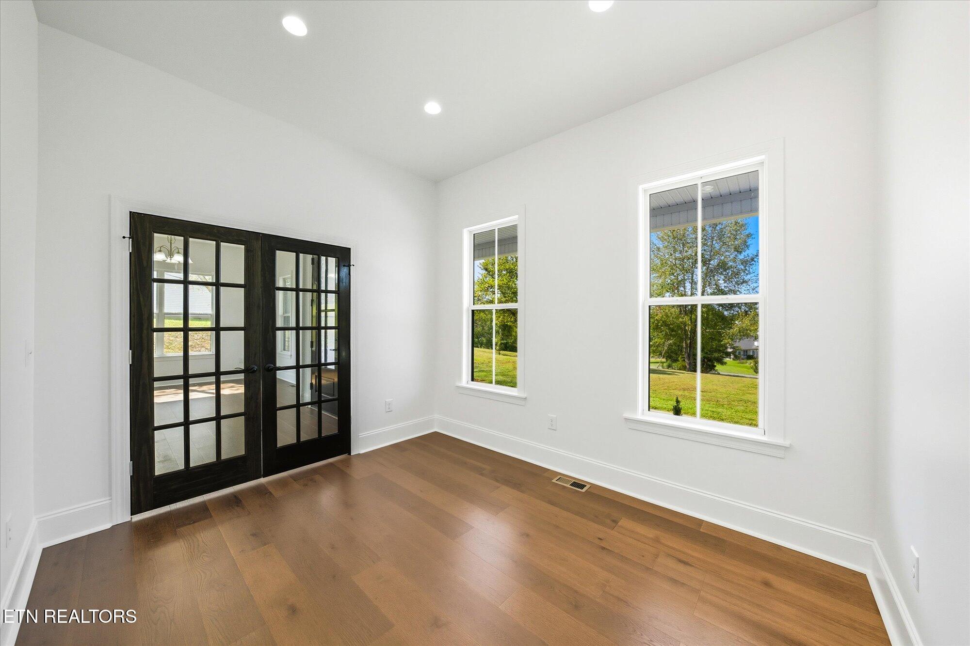 183 Thorn Road Newport, TN 37821 - Photo 11 of 59 11-183-Thorn-Rd-Newport-TN-11