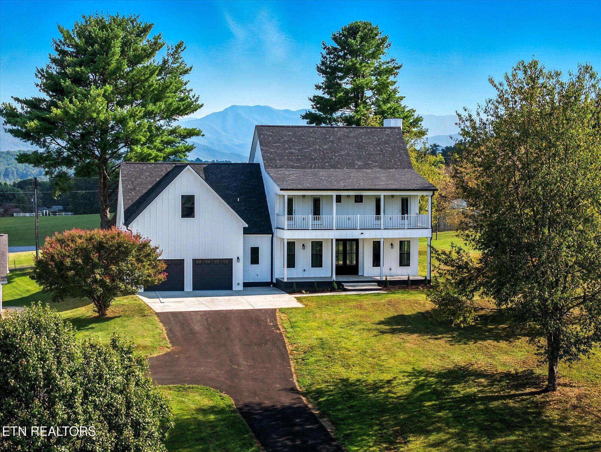 183 Thorn Road Newport, TN 37821 - Photo 4 of 59 04-183-Thorn-Rd-Newport-TN-4