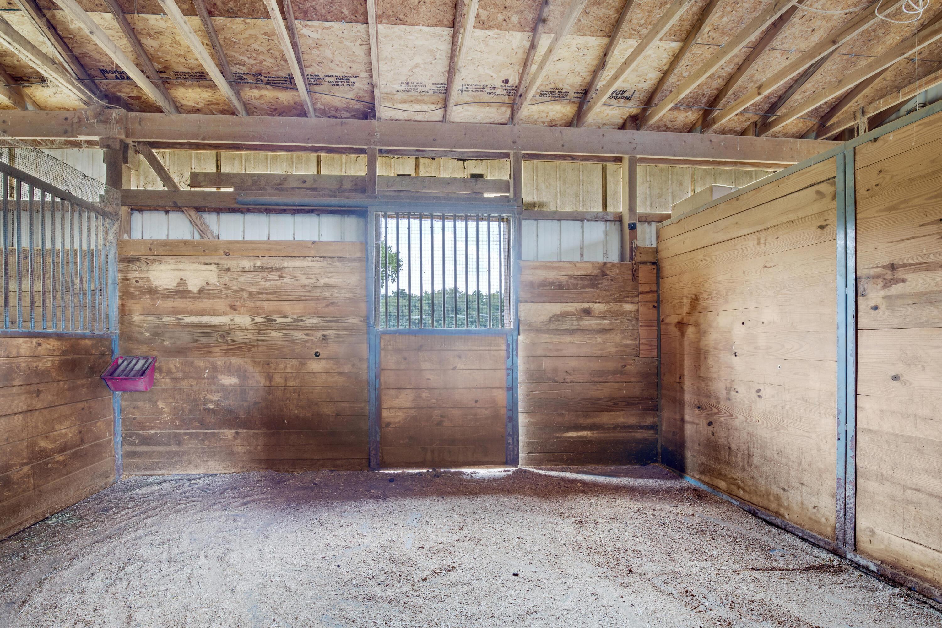1675 Braumiller Road Delaware, OH 43015 - Photo 39 of 71 39. Barn #1 Interior