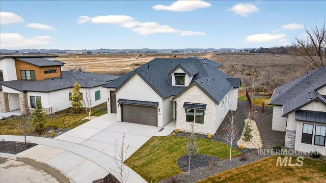 $1,095,000 | 6518 West Flathead Lake Street, Eagle, ID 83616