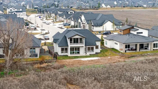 $1,095,000 | 6518 West Flathead Lake Street, Eagle, ID 83616