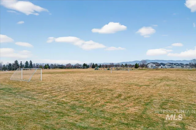 $1,095,000 | 6518 West Flathead Lake Street, Eagle, ID 83616