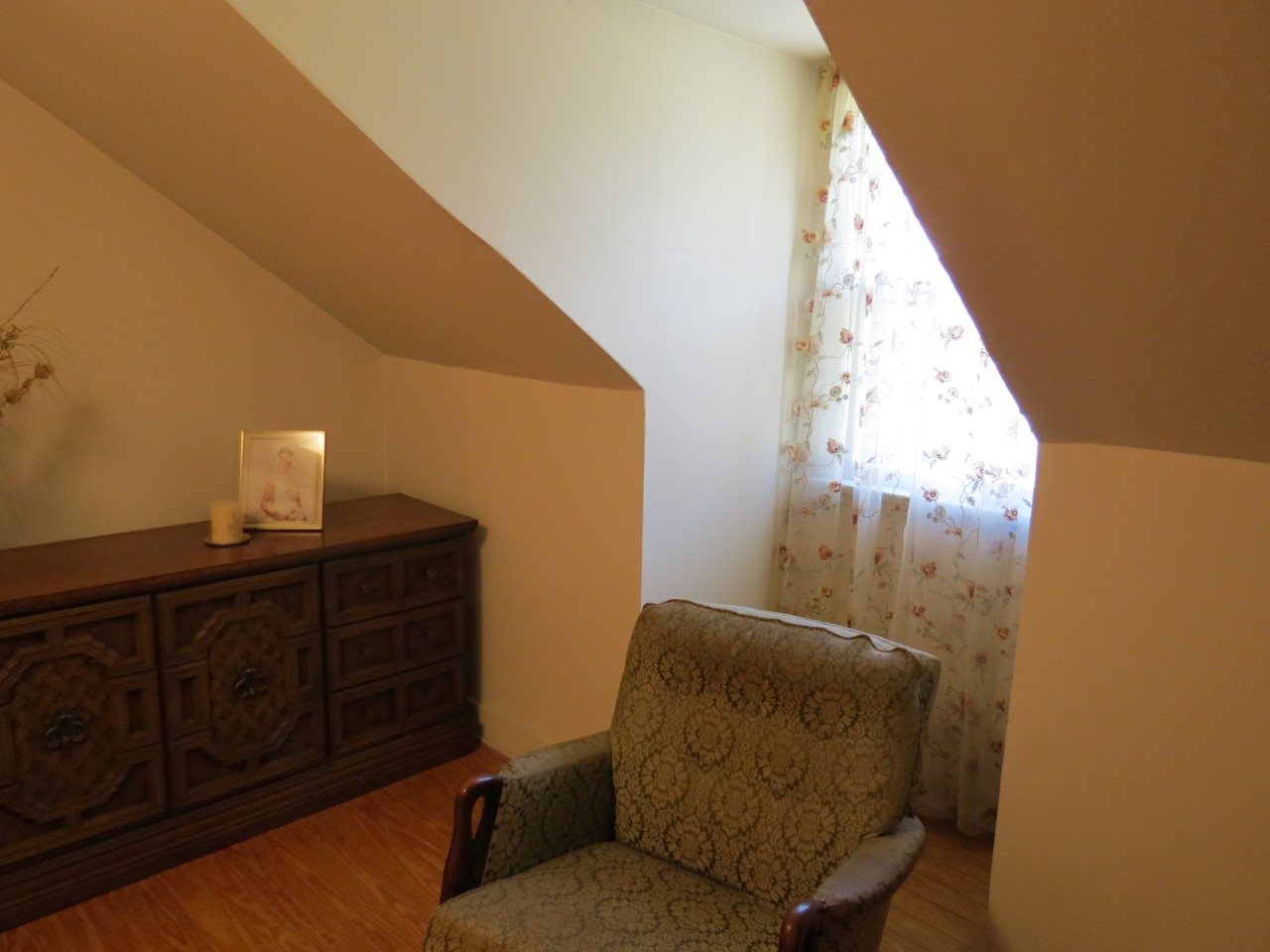 6280 Courthouse Road Louisa, VA 23093 - Photo 28 of 43 a living room with furniture
