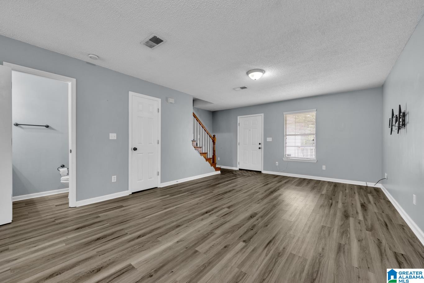 220 2nd Street East Warrior, AL 35180 - Photo 5 of 18