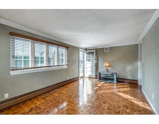 11 White Oak Road Boston, MA 02132 - Photo 16 of 25 Gallery Image 16