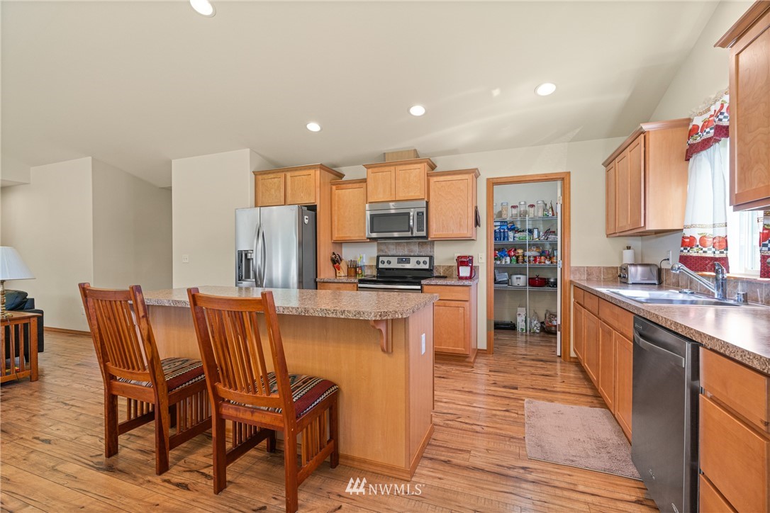 16 Ridgetop Lane Elma, WA 98541 - Photo 3 of 24 Gallery Image 3