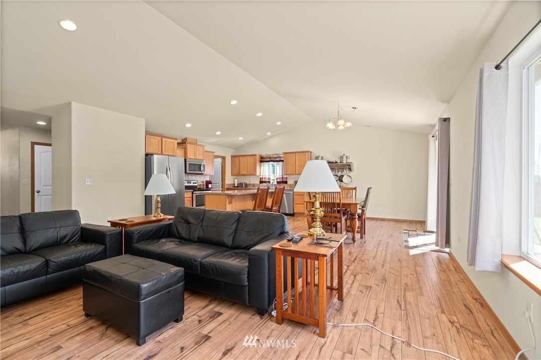 16 Ridgetop Lane Elma, WA 98541 - Photo 7 of 24 Gallery Image 7