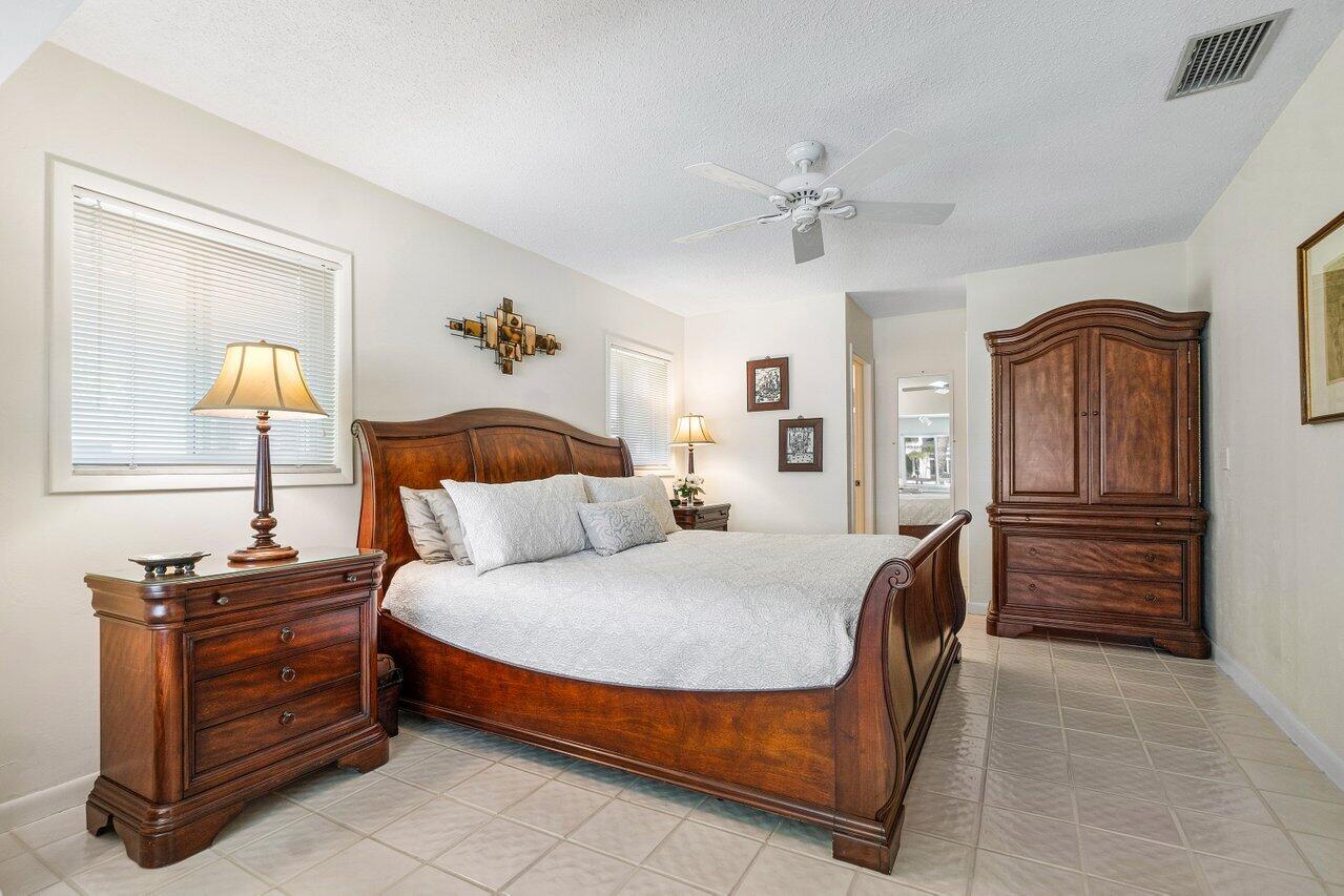 1567 Southwest 6th Terrace Boca Raton, FL 33486 - Photo 11 of 26 Primary