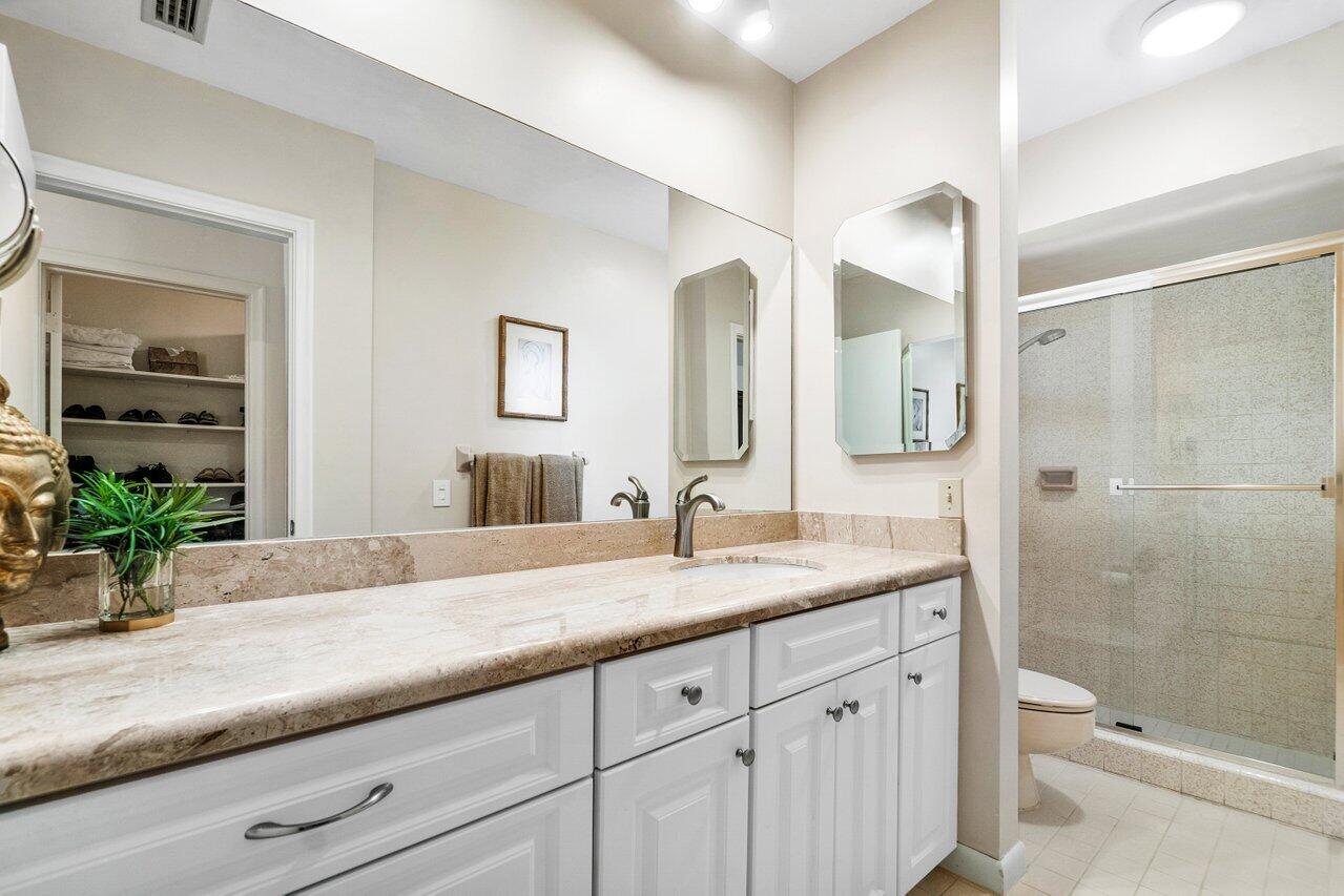 1567 Southwest 6th Terrace Boca Raton, FL 33486 - Photo 13 of 26 Primary bath