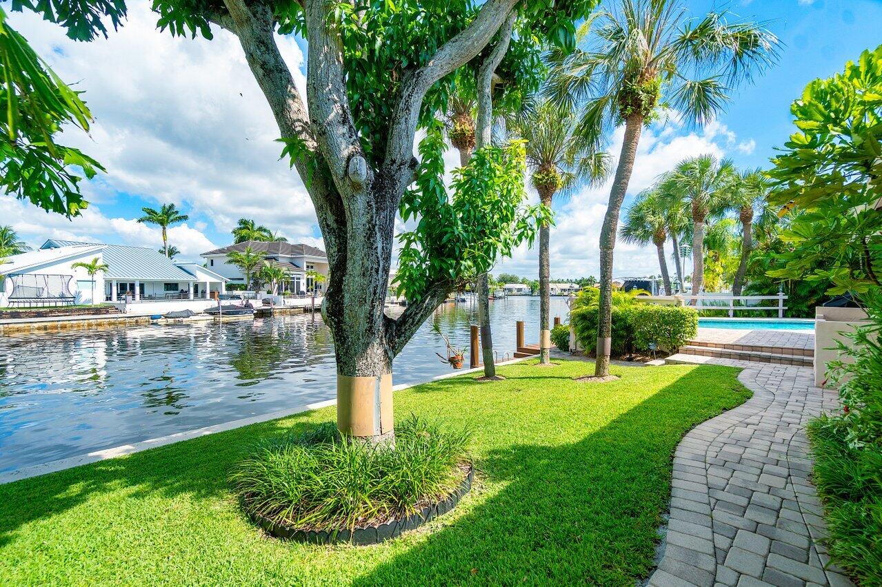 1567 Southwest 6th Terrace Boca Raton, FL 33486 - Photo 5 of 26 Waterfront