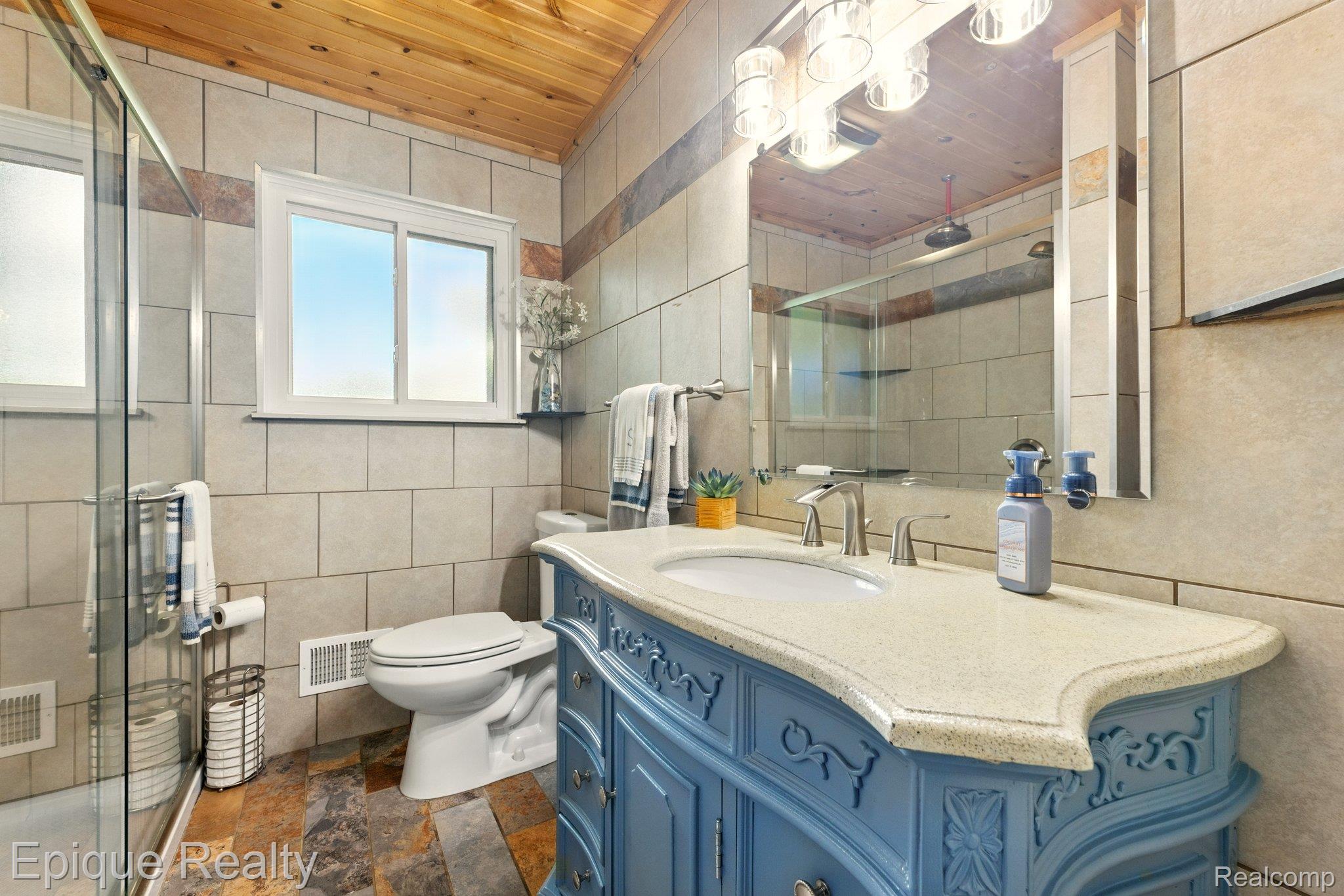 50536 Ryan Road Utica, MI 48317 - Photo 12 of 25 20-web-or-mls-190A6158 ROBERT HALL.jpg