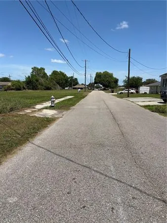 $30,000 | 2301 Walkers Lane, Meraux, LA 70075