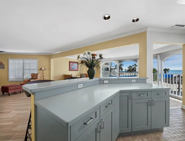 $1,348,000 | 1336 Benjamin Franklin Drive, Unit 2A, Sarasota, FL 34236