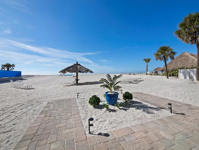 $1,348,000 | 1336 Benjamin Franklin Drive, Unit 2A, Sarasota, FL 34236