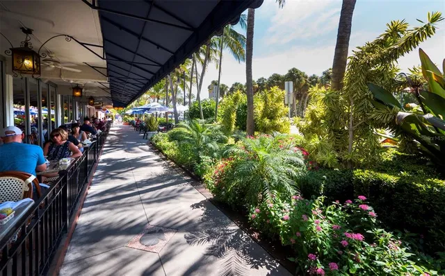 $1,348,000 | 1336 Benjamin Franklin Drive, Unit 2A, Sarasota, FL 34236