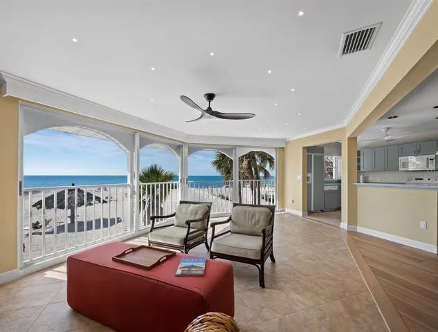 $1,348,000 | 1336 Benjamin Franklin Drive, Unit 2A, Sarasota, FL 34236