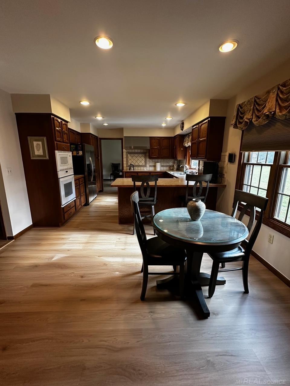 5665 Crofoot Road Howell, MI 48843 - Photo 15 of 40
