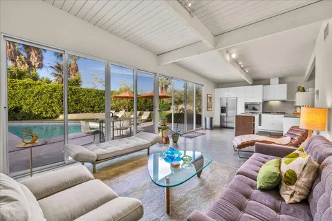 $1,199,000 | 566 East Lindsey Drive, Palm Springs, CA 92262