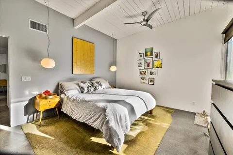 $1,199,000 | 566 East Lindsey Drive, Palm Springs, CA 92262