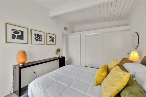 $1,199,000 | 566 East Lindsey Drive, Palm Springs, CA 92262