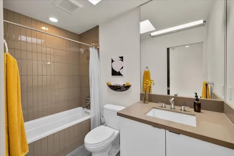 $1,199,000 | 566 East Lindsey Drive, Palm Springs, CA 92262