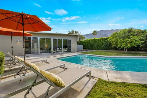 $1,199,000 | 566 East Lindsey Drive, Palm Springs, CA 92262