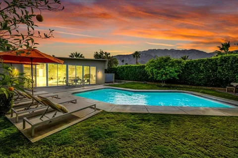$1,199,000 | 566 East Lindsey Drive, Palm Springs, CA 92262