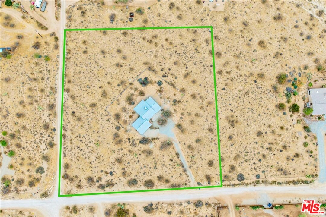 8686 Uphill Road Joshua Tree, CA 92252 - Photo 39 of 44 Gallery Image 39