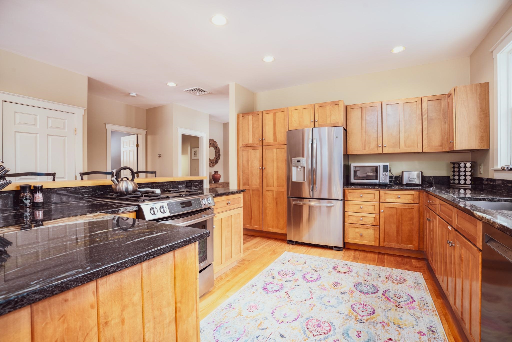 329 Thomas Pasture Road Stowe, VT 05672 - Photo 15 of 39 Gallery Image 15