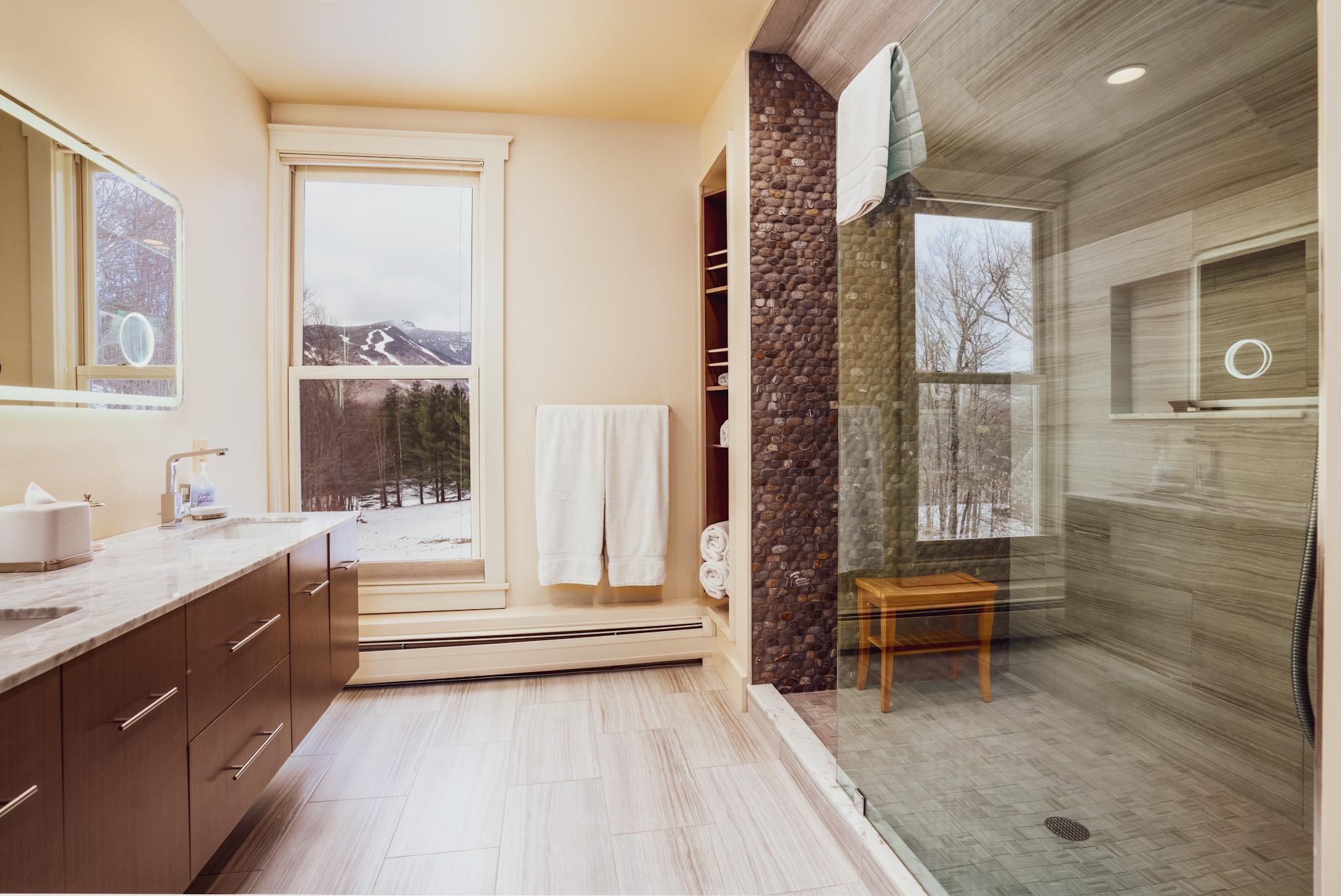 329 Thomas Pasture Road Stowe, VT 05672 - Photo 22 of 39 Gallery Image 22