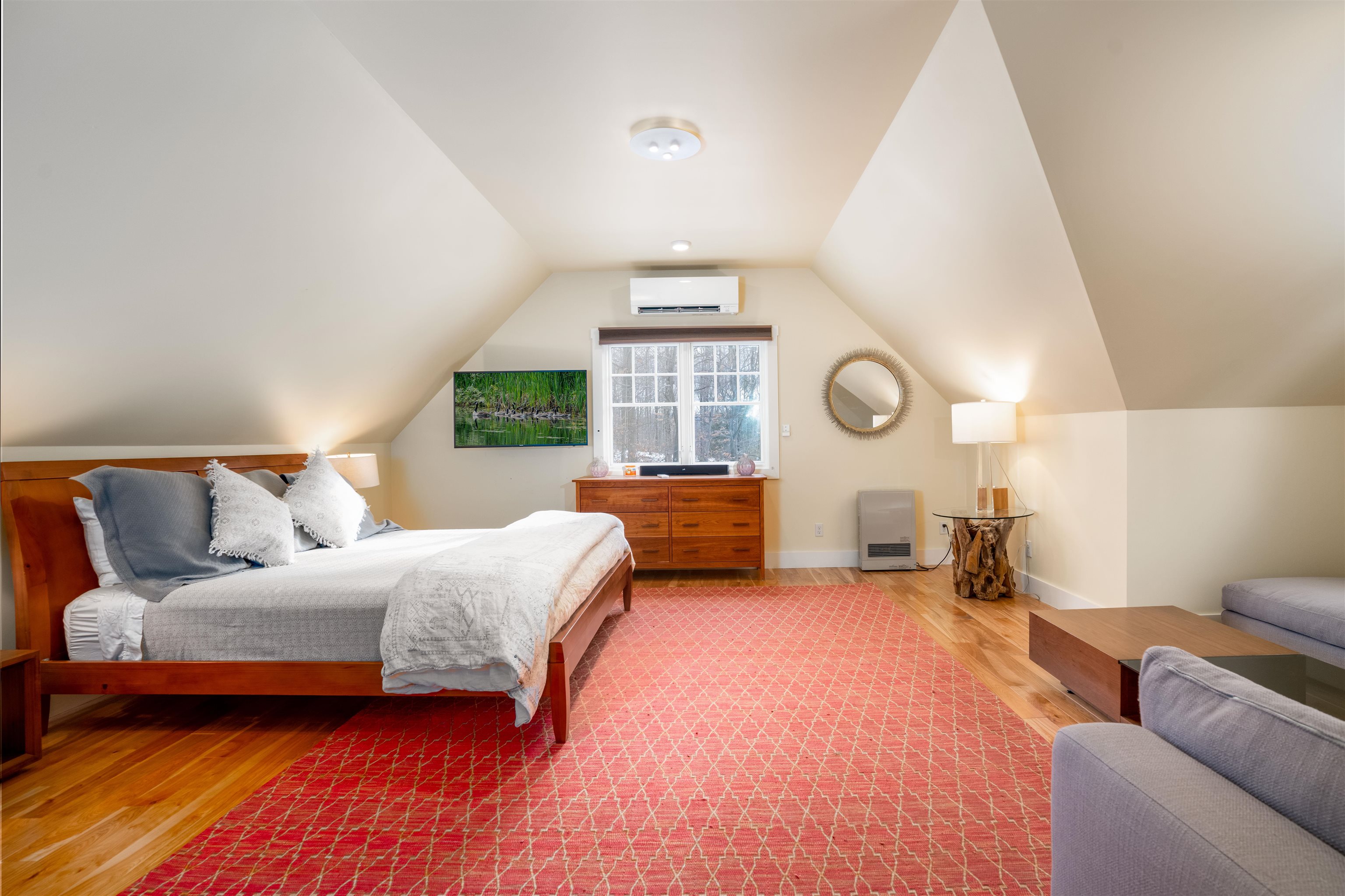 329 Thomas Pasture Road Stowe, VT 05672 - Photo 27 of 39 Gallery Image 27
