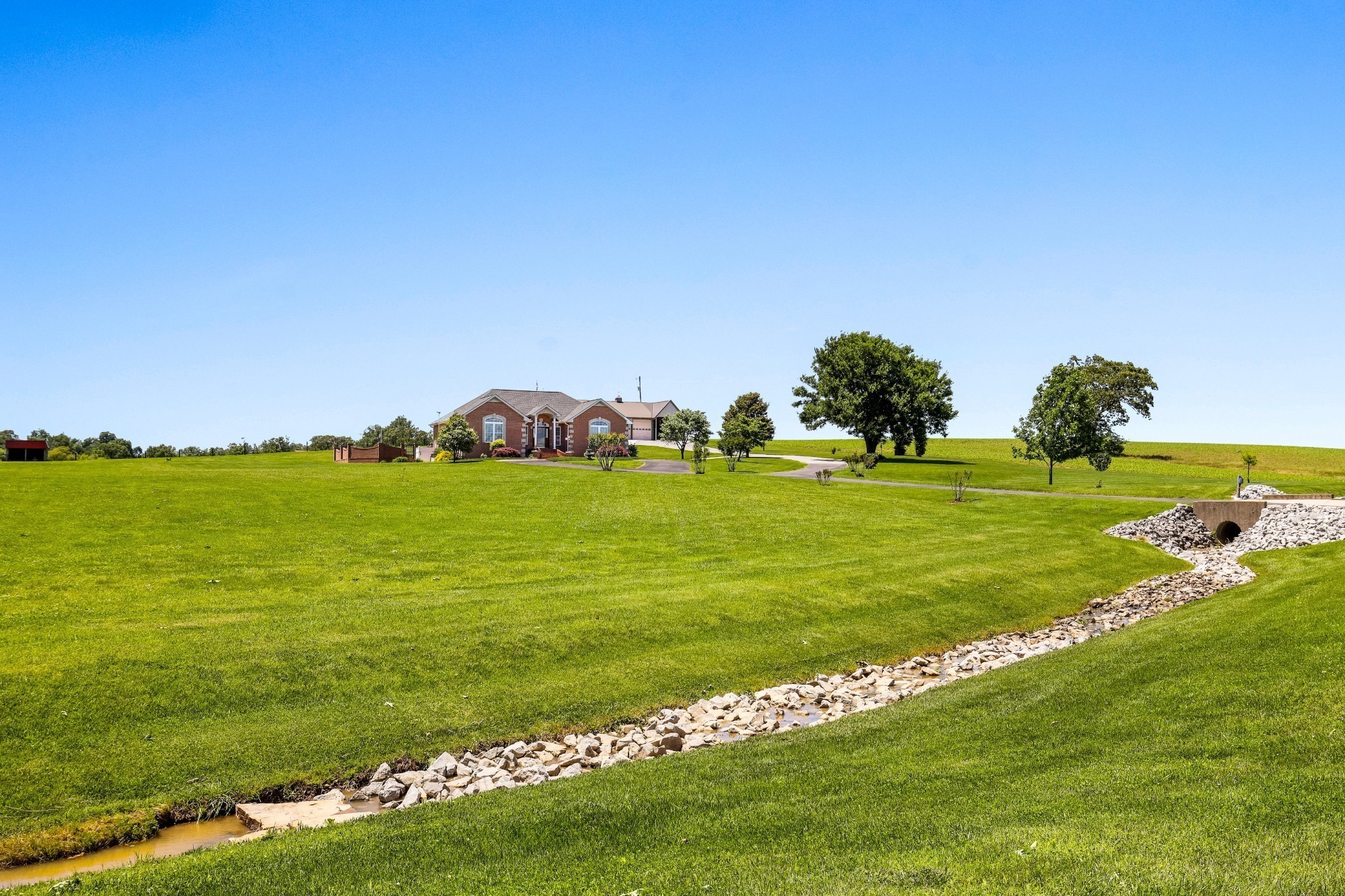 4984 Somerville Road Cross Plains, TN 37049 - Photo 5 of 57