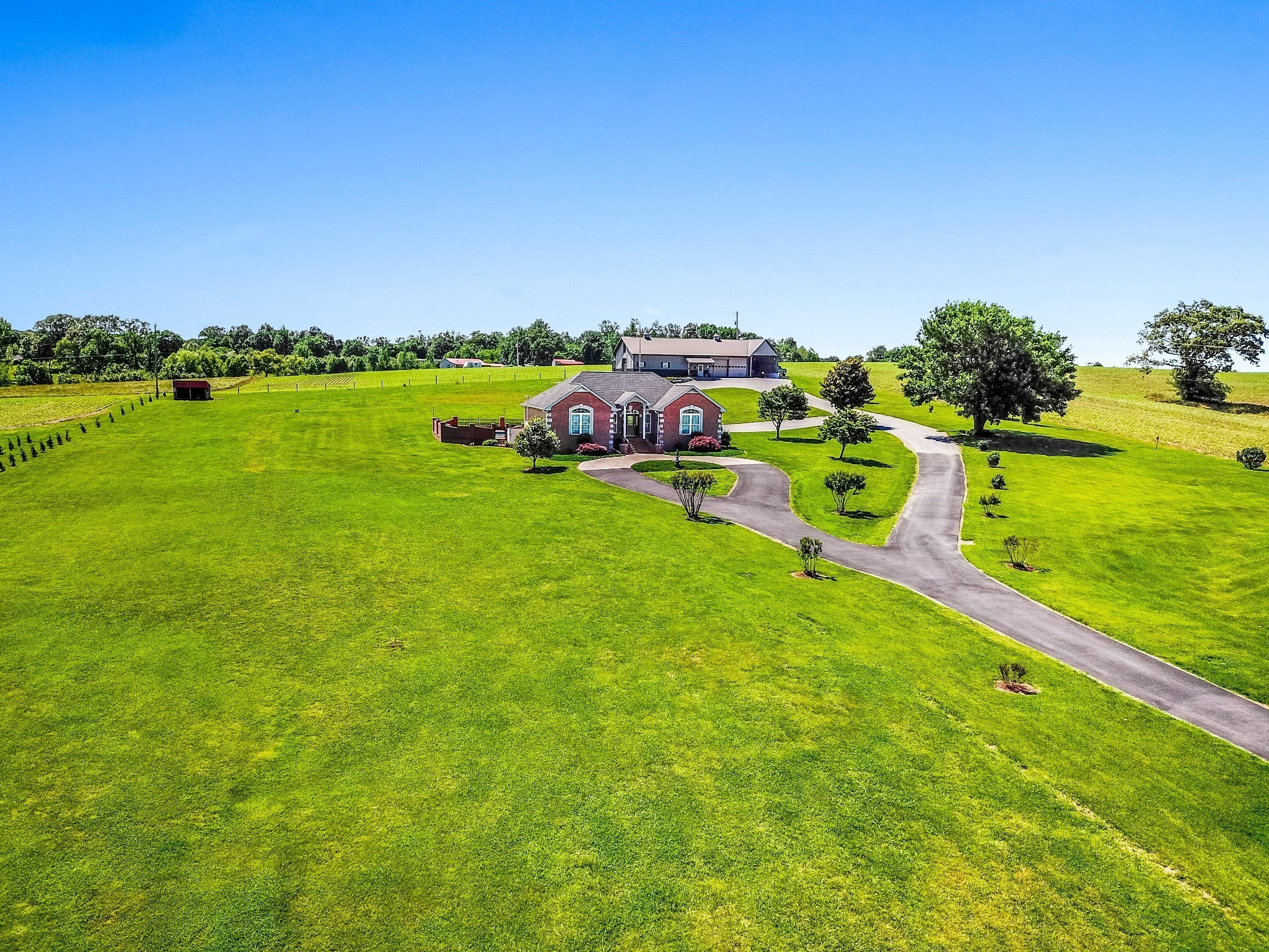4984 Somerville Road Cross Plains, TN 37049 - Photo 6 of 57