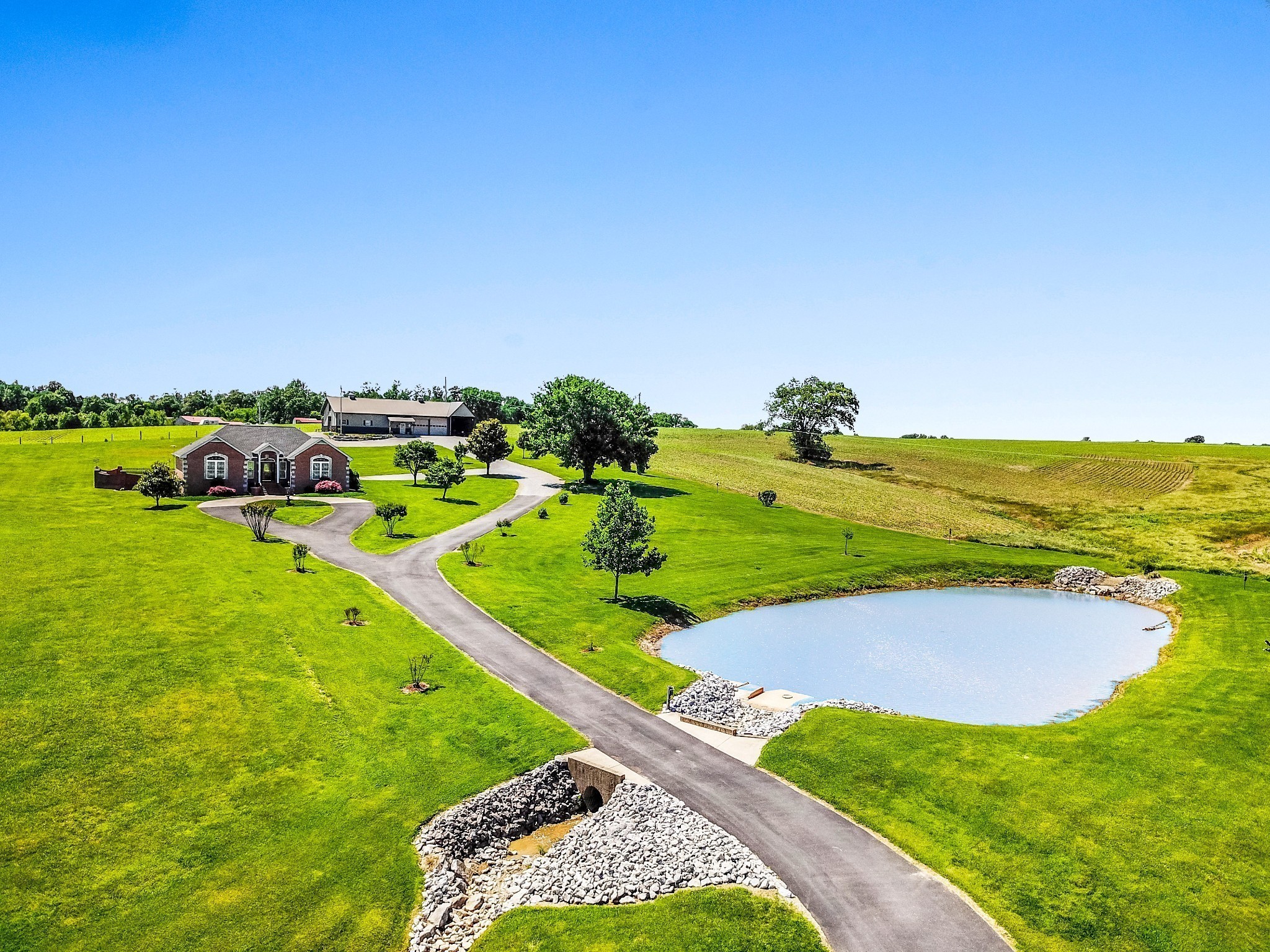 4984 Somerville Road Cross Plains, TN 37049 - Photo 7 of 57