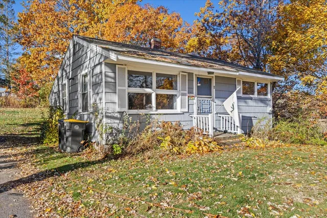 $325,000 | 6 Rose Hill Way, Scarborough, ME 04074