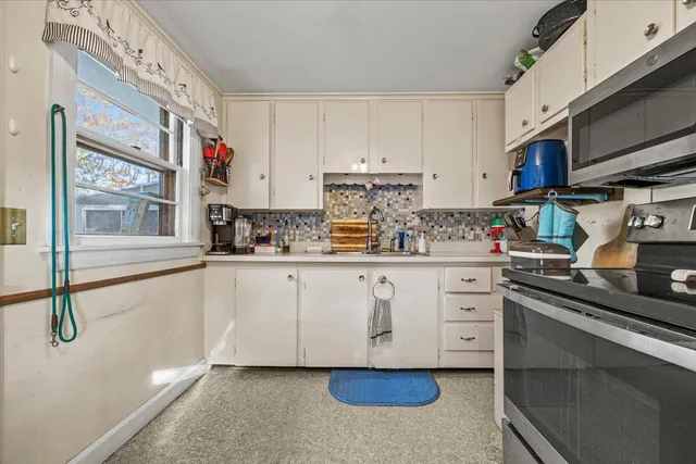 $325,000 | 6 Rose Hill Way, Scarborough, ME 04074