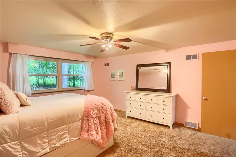 458 Ryndwood Road Pittsburgh, PA 15237 - Photo 25 of 25 Fourth bedroom