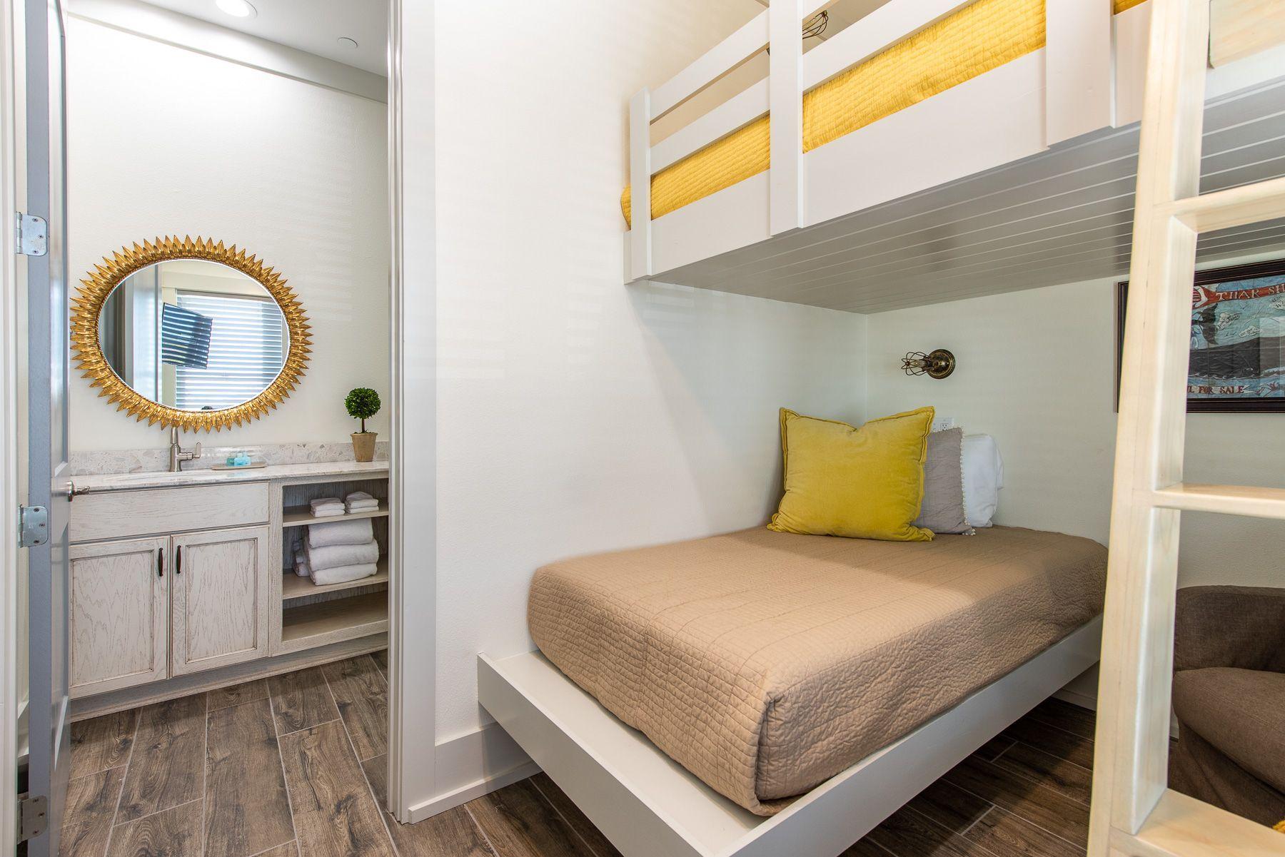 20109 Front Beach Road, Unit A Panama City Beach, FL 32413 - Photo 23 of 52 Bunk room
