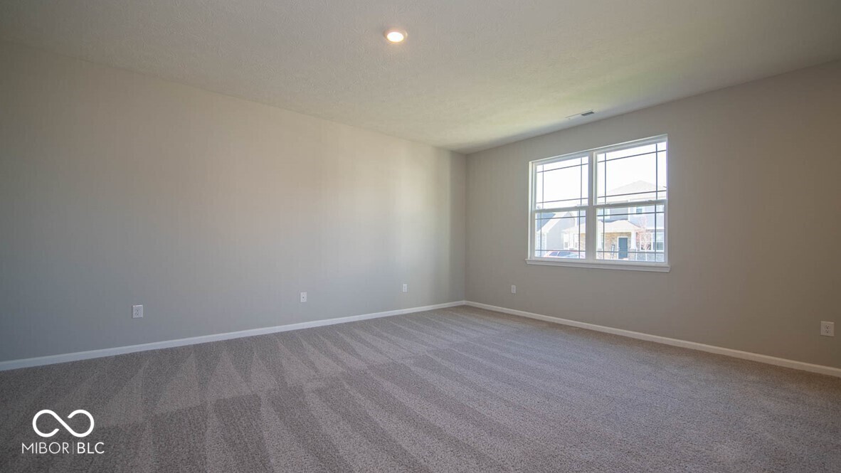 235 Springfield Crossing Greenfield, IN 46140 - Photo 3 of 31