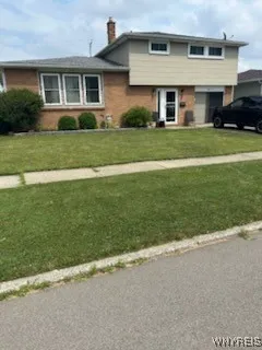 $327,500 | 36 Angela Lane, Cheektowaga, NY 14225