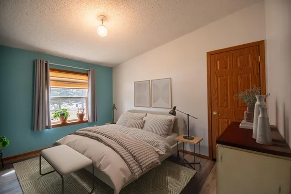 $312,000 | 220 Birch Avenue, Alexandria, MN 56308