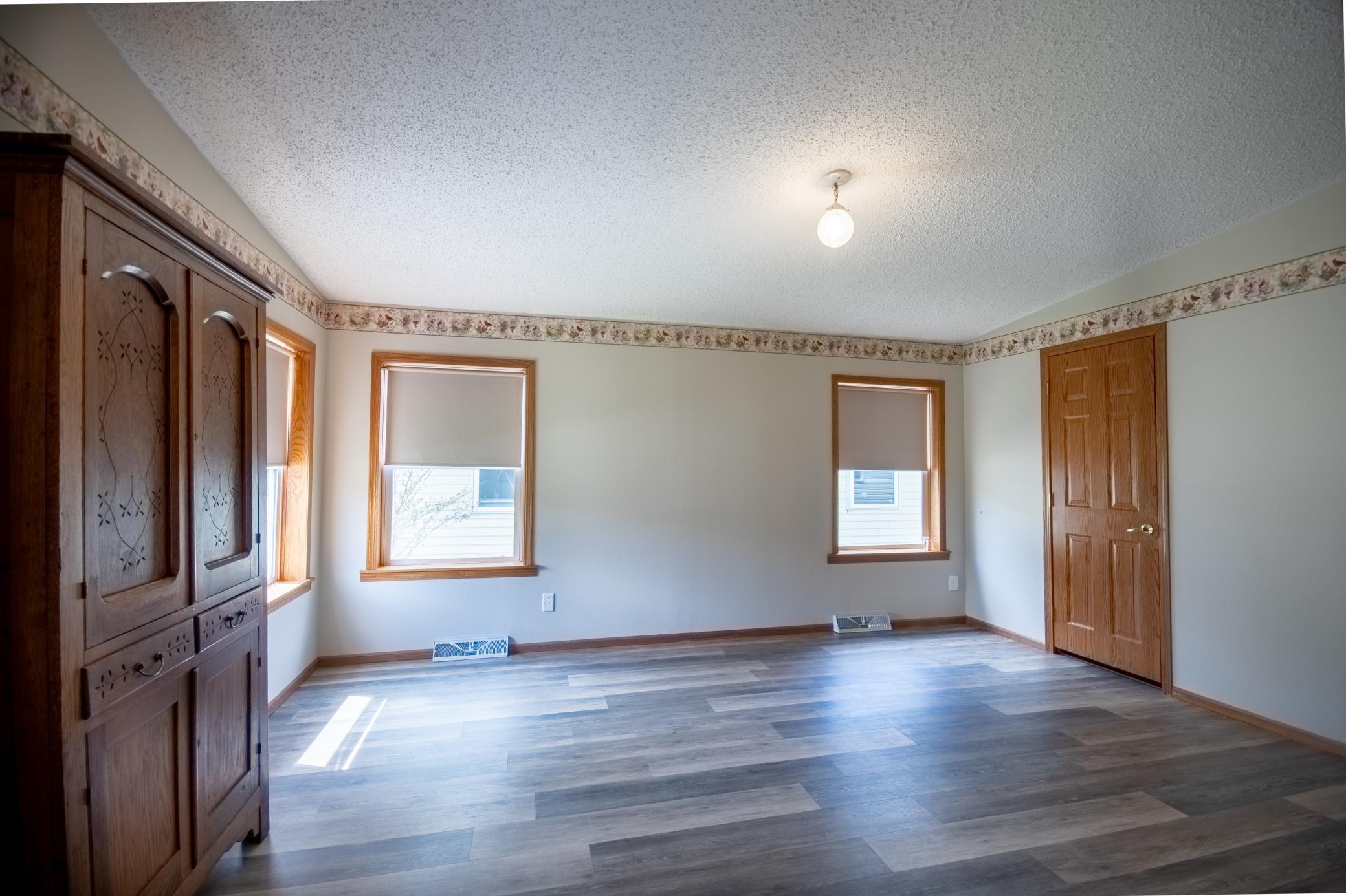 220 Birch Avenue Alexandria, MN 56308 - Photo 23 of 31