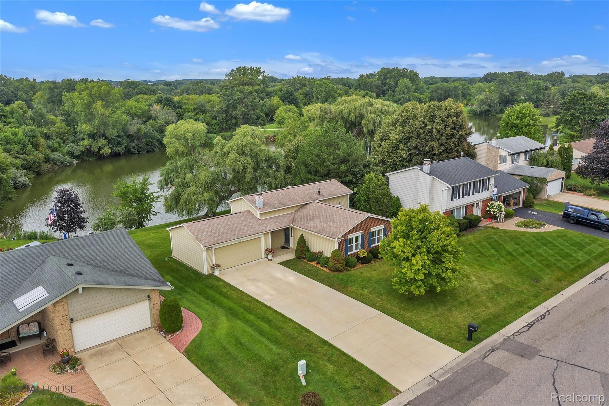 41272 Village Lake Road Novi, MI 48375 - Photo 52 of 56 52-41272-Village-Lake-Rd-Windowstill-Real-Estate-Photography-52.jpg
