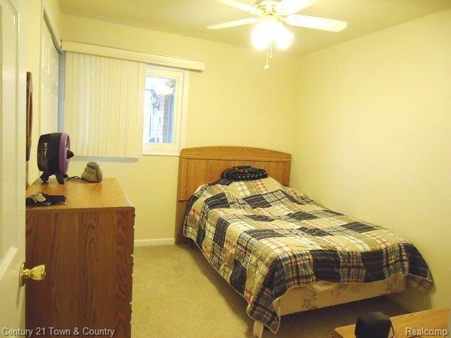 18003 Winsome Road Fraser, MI 48026 - Photo 3 of 25 DSC01503.JPG