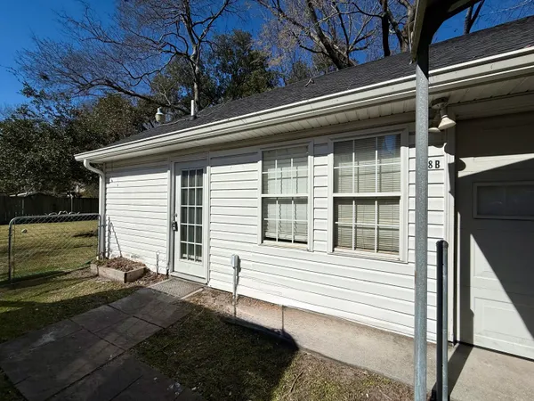 $1,500 | 1618 Pinecrest Road, Unit B, Charleston, SC 29407