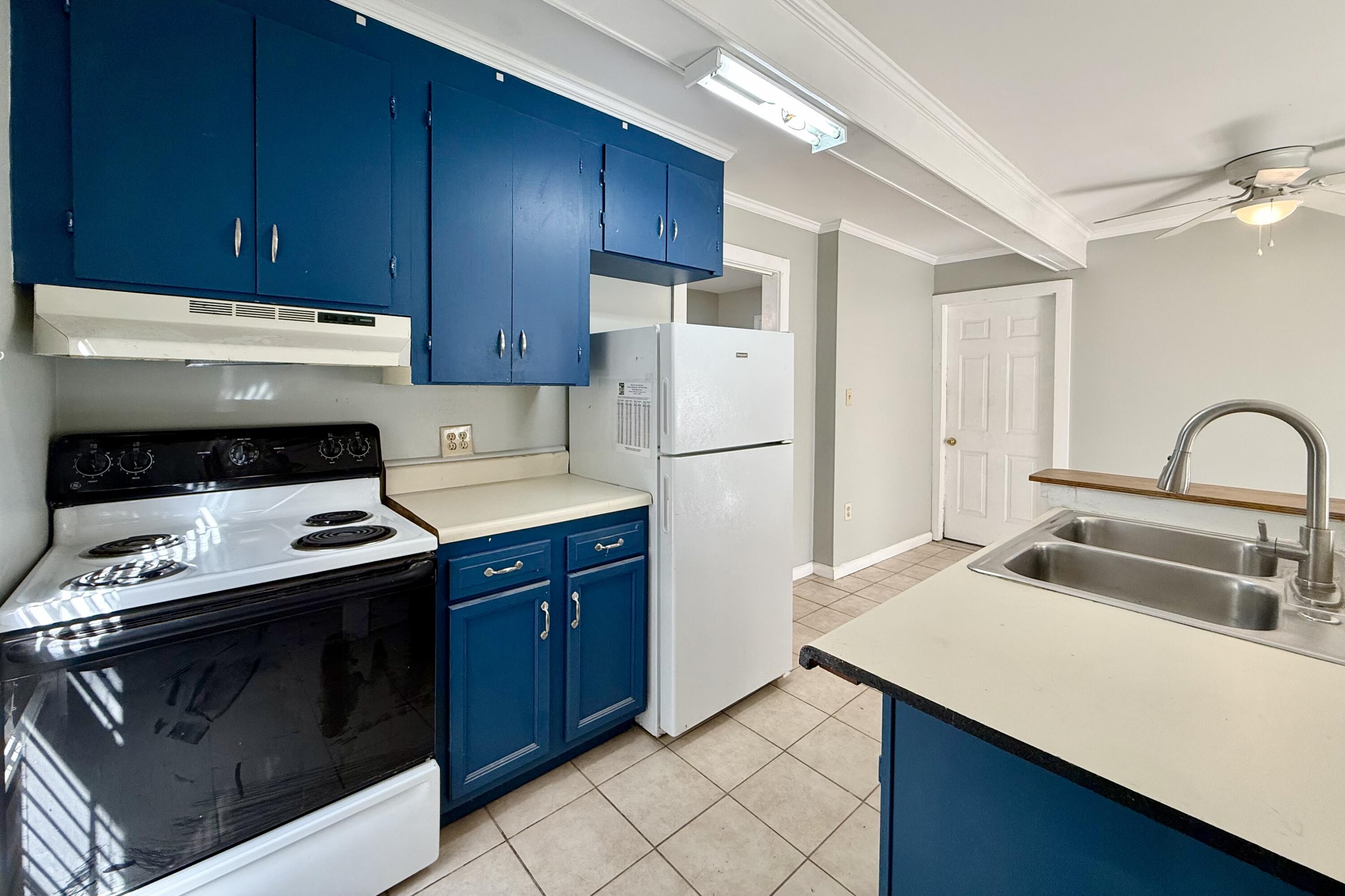 1618 Pinecrest Road, Unit B Charleston, SC 29407 - Photo 8 of 12 IMG_8125