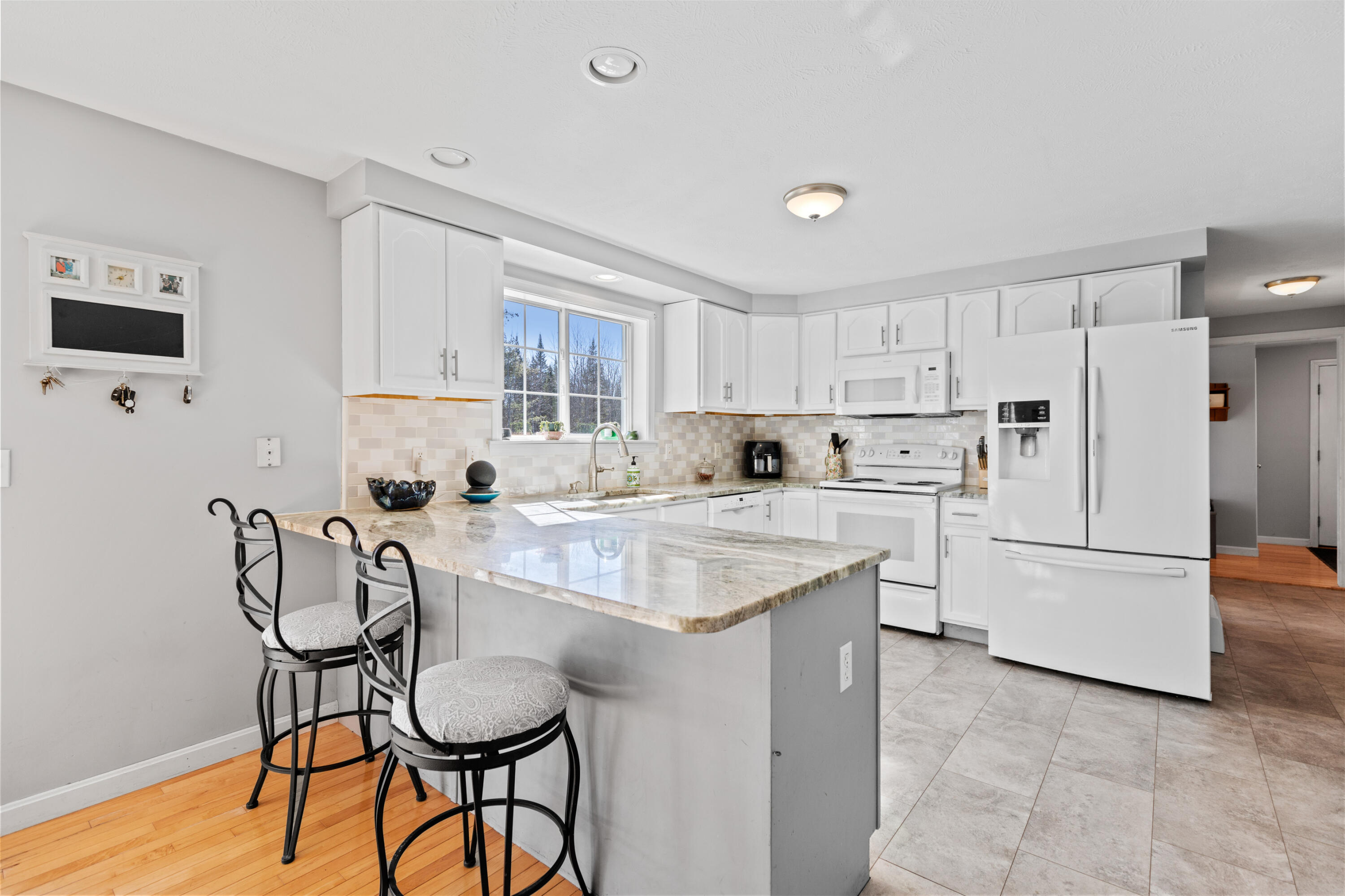 25 Truman Road Gorham, ME 04038 - Photo 17 of 51 25trumangorham_009