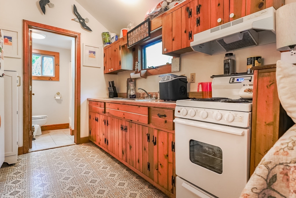 70 Hay Road, Unit 70 Eastham, MA 02642 - Photo 5 of 18 Gallery Image 5