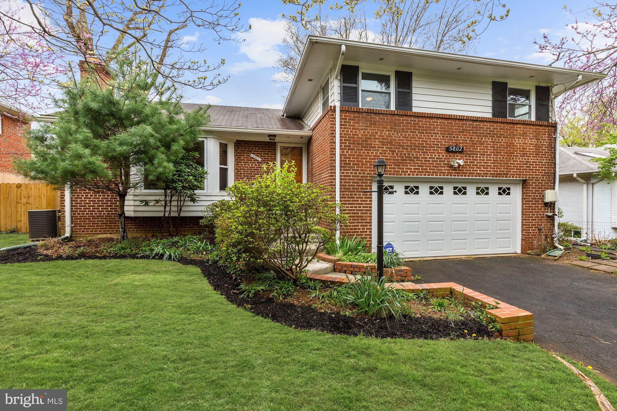 5802 Greentree Road Bethesda, MD 20817 - Photo 1 of 29 Welcome home!